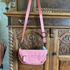 Lululemon All Night Festival Bag